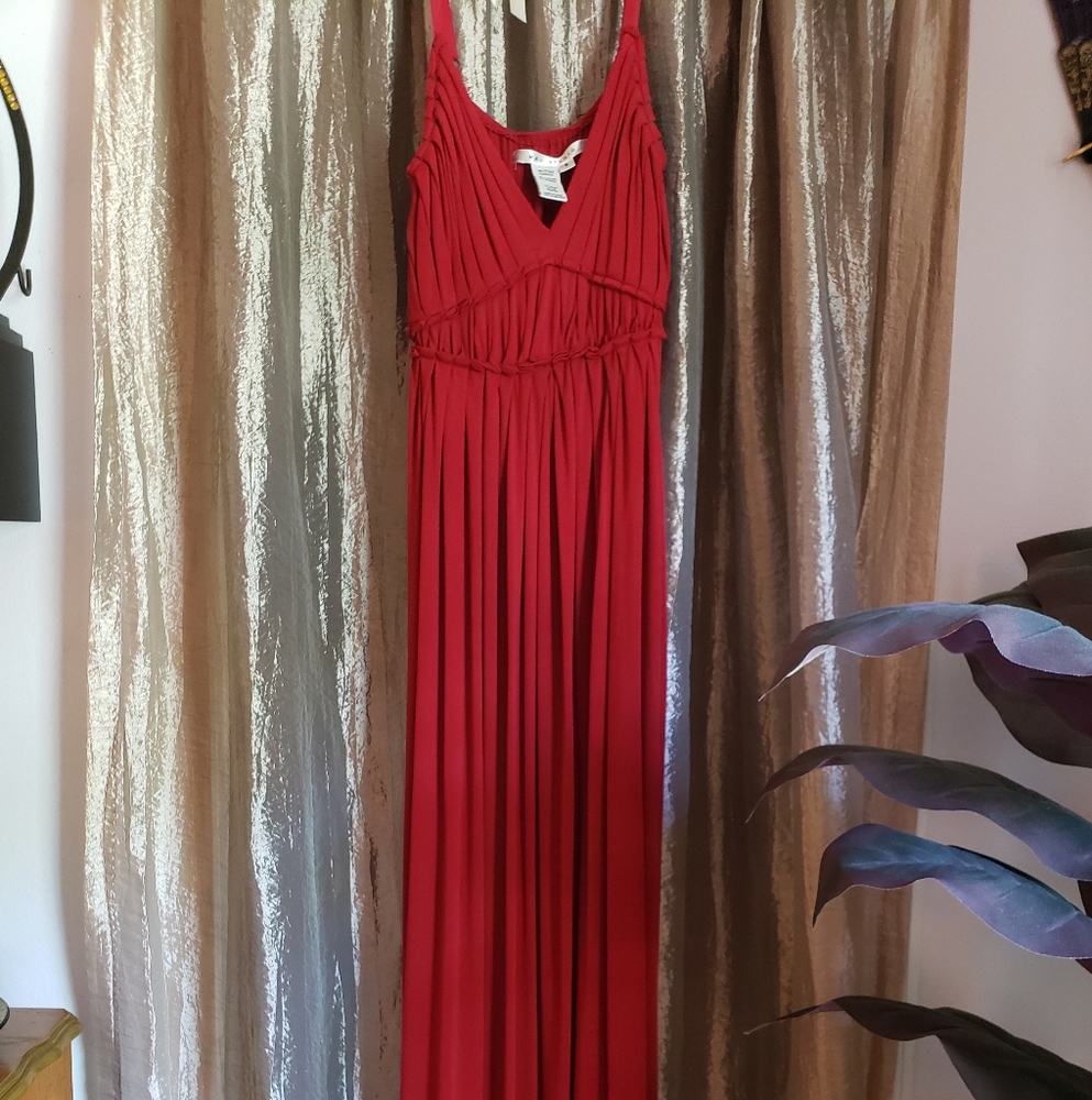 Red Maxi dress. S
